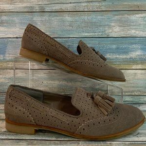 DV Dolce Vita Gray Perforated Suede Wingtip Loafer